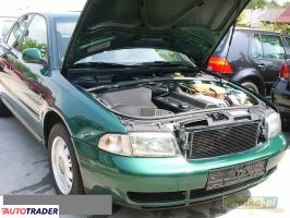 Audi A4 1999 1.6 102 KM