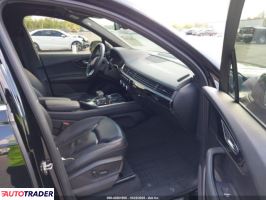 Audi Q7 2019 3