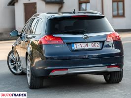 Opel Insignia 2013 2.0 130 KM