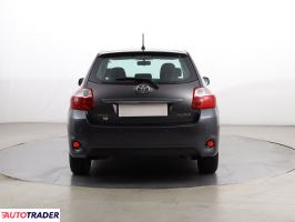 Toyota Auris 2010 1.6 130 KM