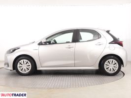 Toyota Yaris 2020 1.5 99 KM