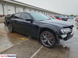 Chrysler 300C 2023 3