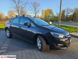 Opel Astra 2015 1.6 110 KM