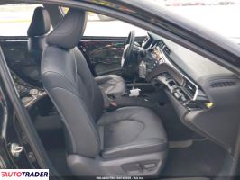 Toyota Camry 2020 3