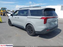 Kia Carnival 2025 3
