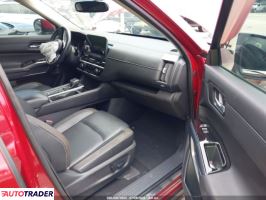 Nissan Pathfinder 2022 3