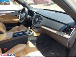 Volvo XC90 2020 2