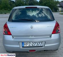 Suzuki Swift 2009 1.3 92 KM