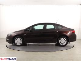 Opel Astra 2014 1.4 99 KM