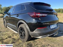 Opel Grandland X 2017 1.2 130 KM