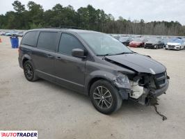 Dodge Grand Caravan 2018 3