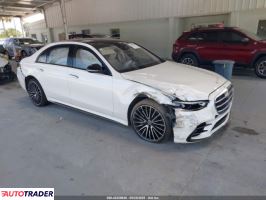 Mercedes 2023 4