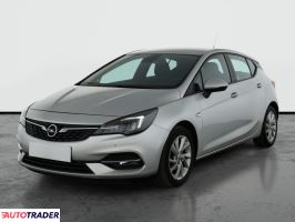 Opel Astra 2019 1.2 108 KM