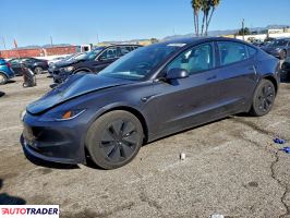 Tesla Model 3 2024