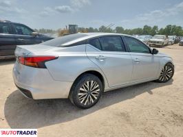 Nissan Altima 2024 2