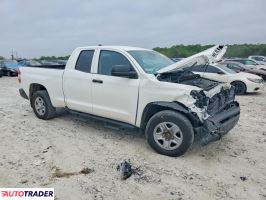 Toyota Tundra 2021 5