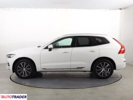 Volvo XC60 2021 2.0 246 KM