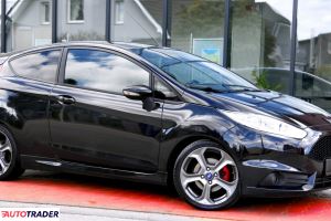 Ford Fiesta 2015 1.6 182 KM