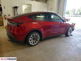 Tesla Model Y 2026