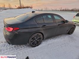 BMW 550 2021 4