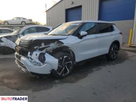 Mitsubishi Outlander 2023 2