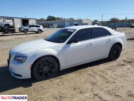 Chrysler 300C 2019 3