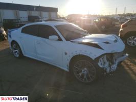 Dodge Charger 2020 6