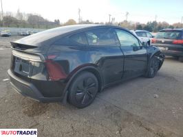 Tesla Model Y 2026