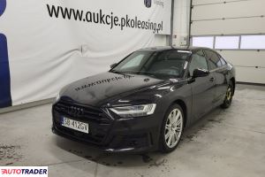 Audi A8 2020 3.0 340 KM