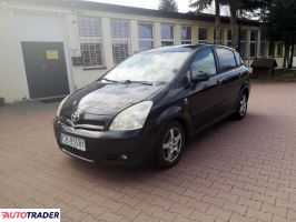 Toyota Corolla Verso 2005 2.0 116 KM Toyota Corolla Verso 2005 2.0 116 KM