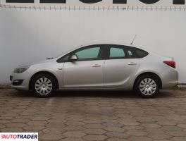 Opel Astra 2018 1.4 138 KM