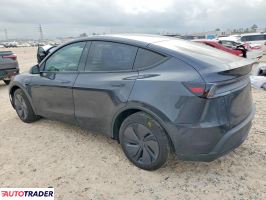 Tesla Model Y 2026