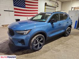 Volvo XC40 2024 2