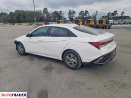 Hyundai Elantra 2025 2