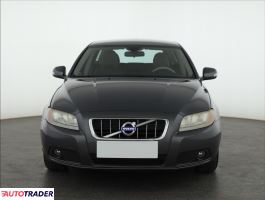 Volvo V70 2010 1.6 107 KM