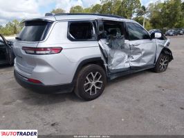 Jeep Cherokee 2025 3