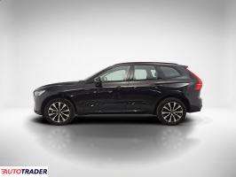 Volvo XC60 2023 2.0 197 KM