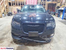 Chrysler 300C 2021 3