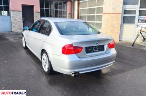 BMW 324 2011 3.0 218 KM