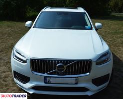 Volvo XC90 2021 2.0 250 KM