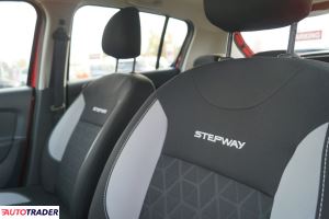 Dacia Sandero Stepway 2016 0.9 90 KM
