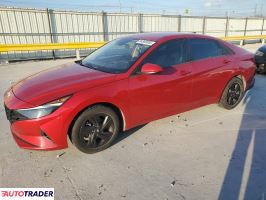 Hyundai Elantra - zobacz ofertę