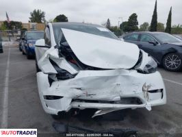 Tesla Model Y 2024 Tesla Model Y 2024