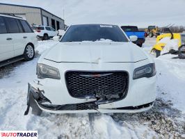 Chrysler 300C 2021 3