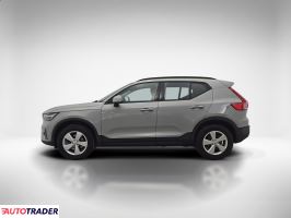 Volvo XC40 2024 2.0 163 KM