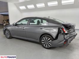 Nissan Altima 2025 2