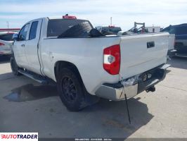 Toyota Tundra 2021 5