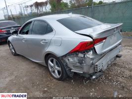 Lexus IS 2020 2