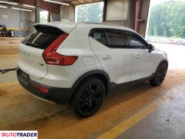 Volvo XC40 2021 2