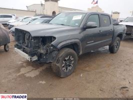 Toyota Tacoma 2021 3